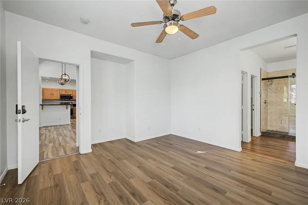 10512 Courtney Cove, Las Vegas, NV 89144