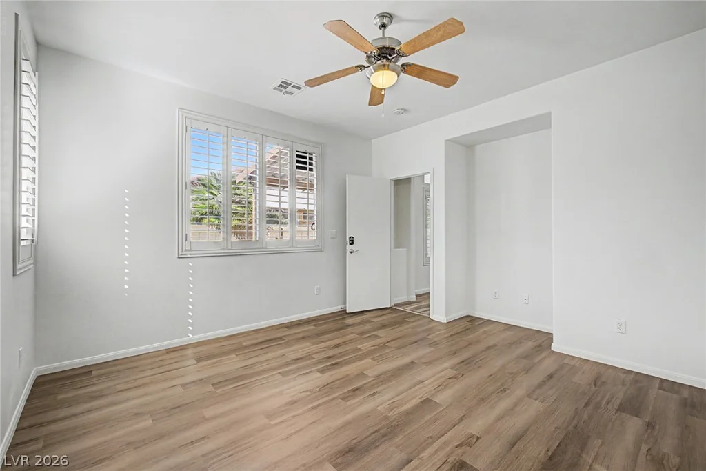 10512 Courtney Cove, Las Vegas, NV 89144