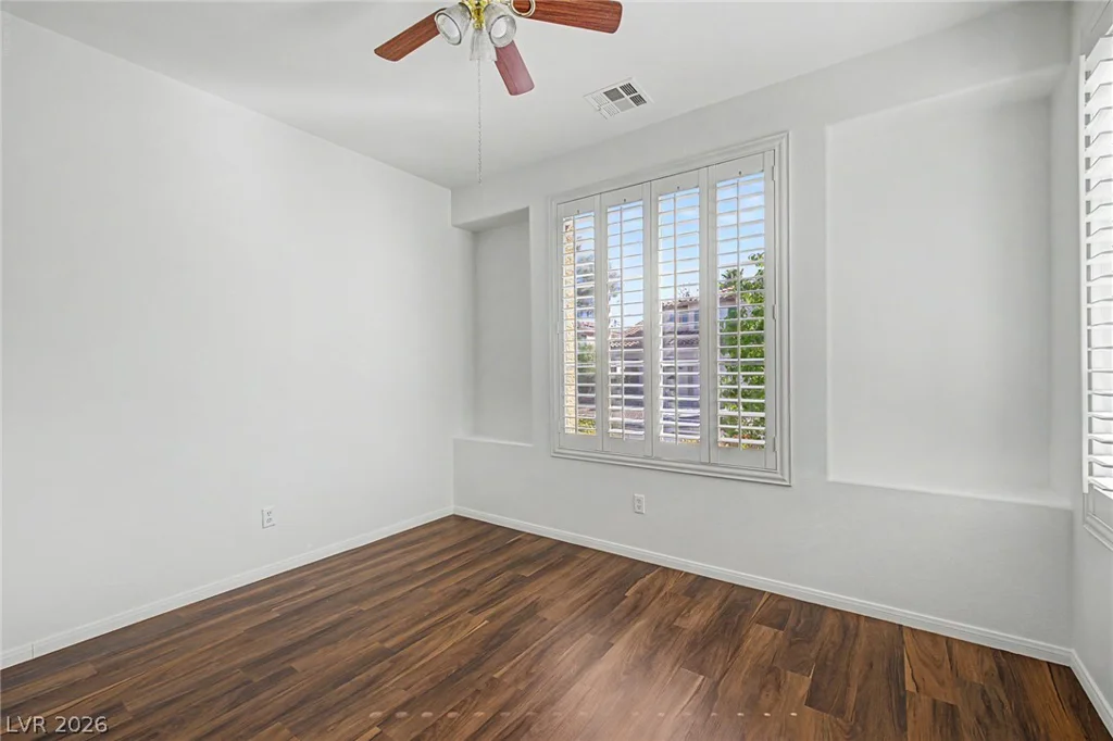10512 Courtney Cove, Las Vegas, NV 89144