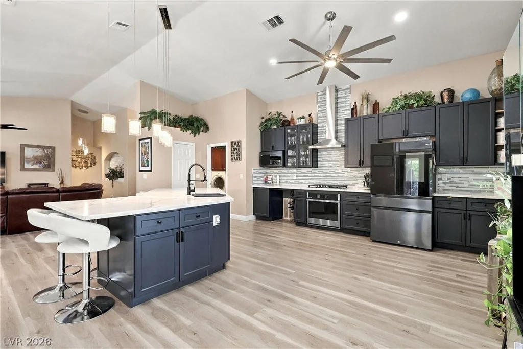 7445 Falcon Rock, Las Vegas, NV 89123