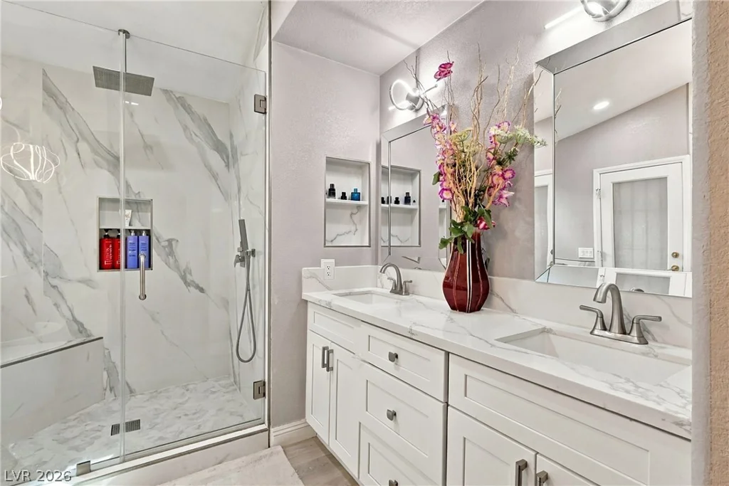 7445 Falcon Rock, Las Vegas, NV 89123