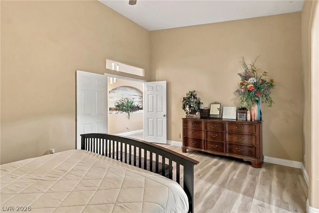 7445 Falcon Rock, Las Vegas, NV 89123
