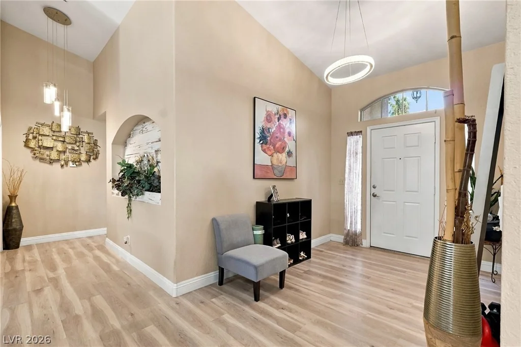 7445 Falcon Rock, Las Vegas, NV 89123