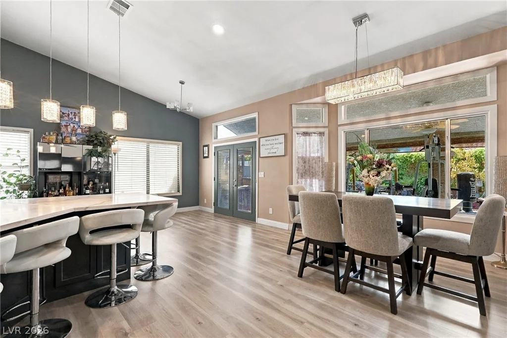 7445 Falcon Rock, Las Vegas, NV 89123