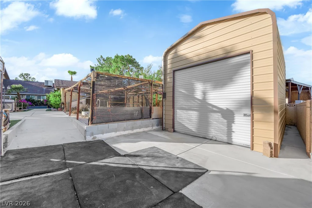 5513 Avenida Vaquero, Las Vegas, NV 89108