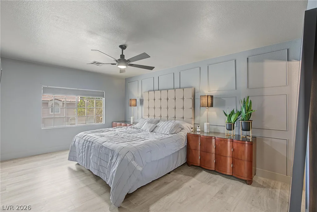 10112 Tumbling Tree, Las Vegas, NV 89183