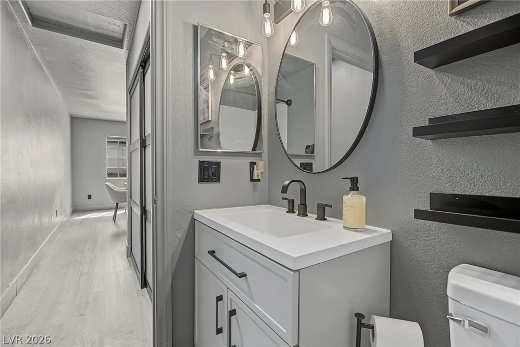 10112 Tumbling Tree, Las Vegas, NV 89183