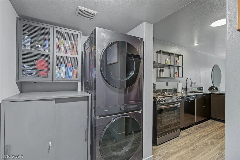 10112 Tumbling Tree, Las Vegas, NV 89183