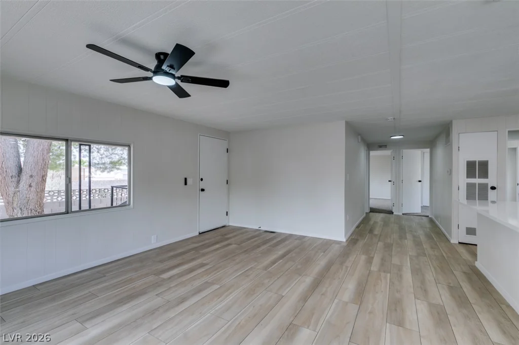 3579 Isle Royale, Las Vegas, NV 89122
