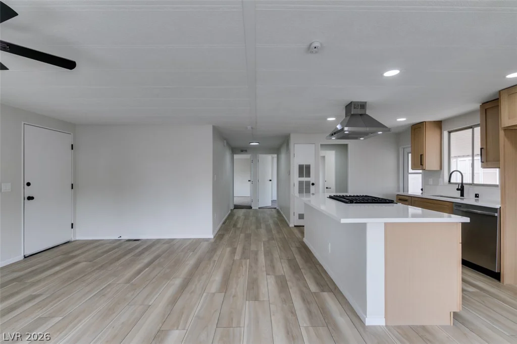 3579 Isle Royale, Las Vegas, NV 89122