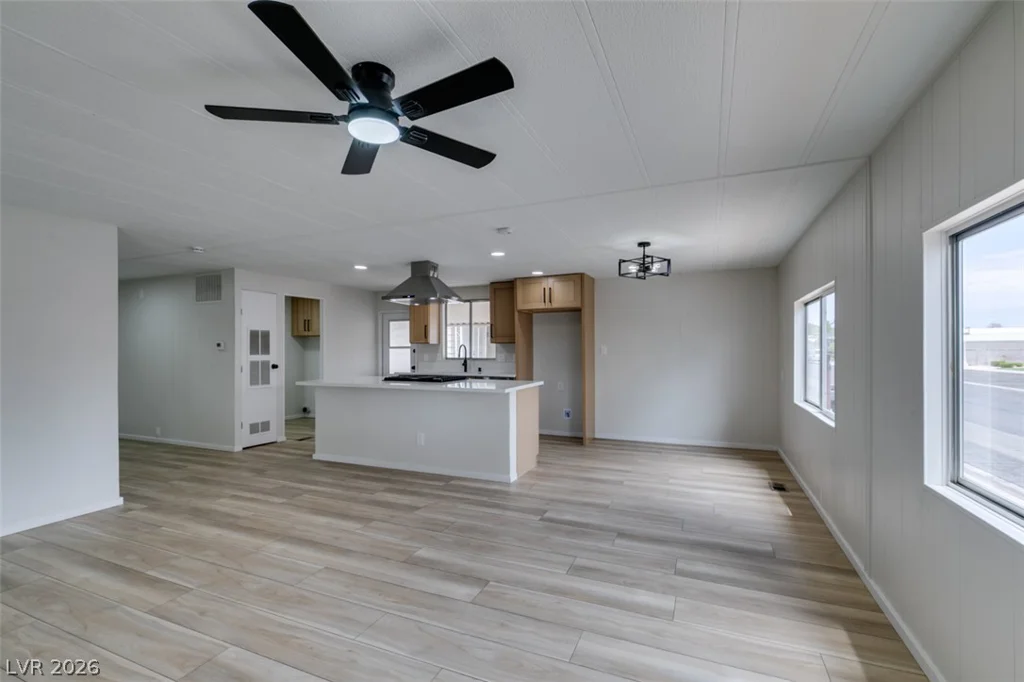 3579 Isle Royale, Las Vegas, NV 89122