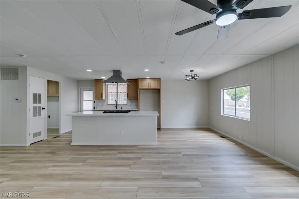 3579 Isle Royale, Las Vegas, NV 89122