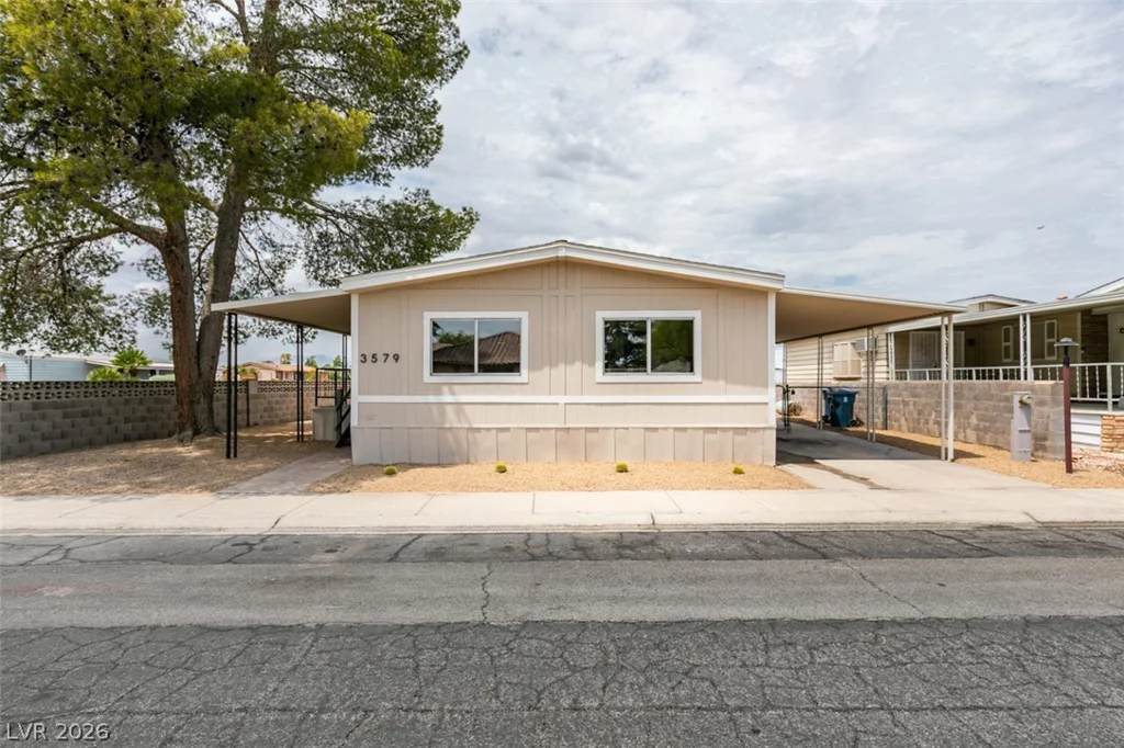 3579 Isle Royale, Las Vegas, NV 89122
