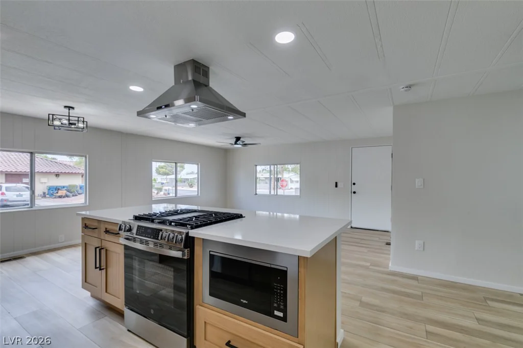3579 Isle Royale, Las Vegas, NV 89122