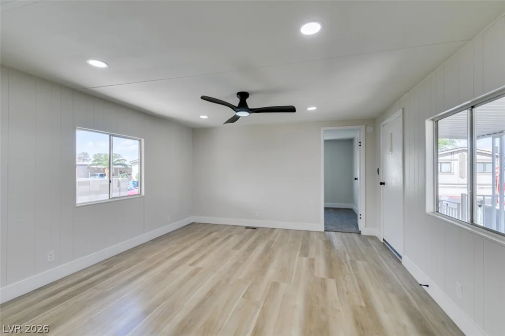 3318 Cape Cod, Las Vegas, NV 89122