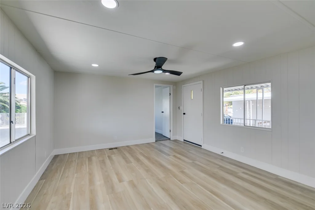 3318 Cape Cod, Las Vegas, NV 89122
