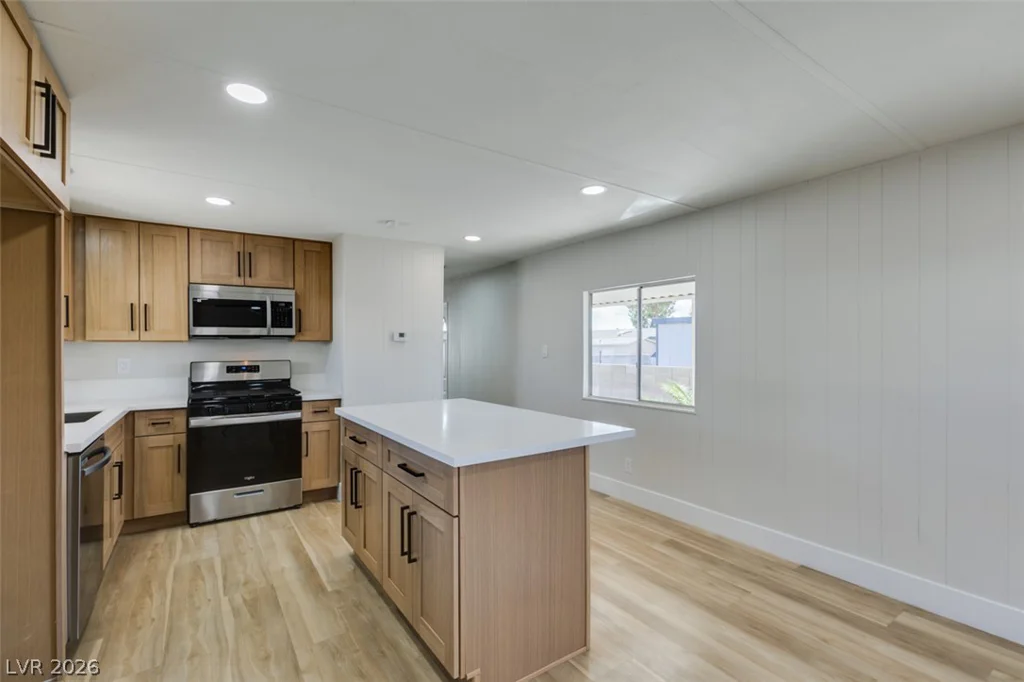 3318 Cape Cod, Las Vegas, NV 89122