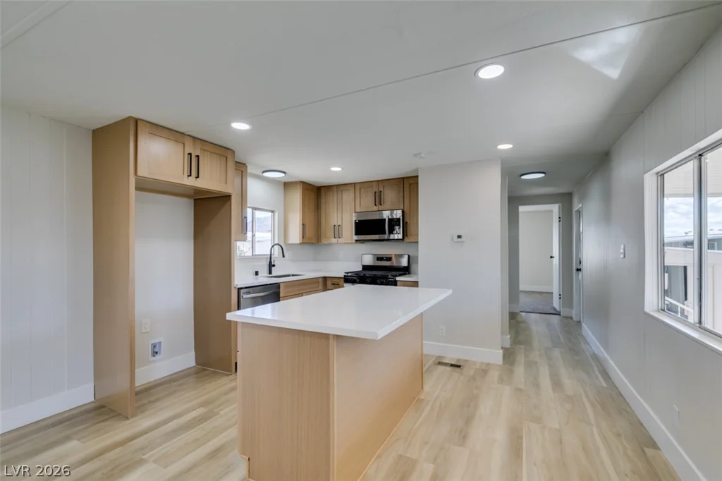 3318 Cape Cod, Las Vegas, NV 89122