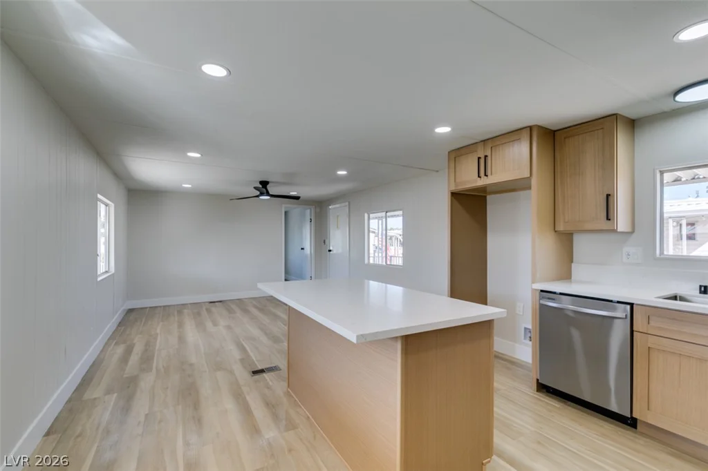 3318 Cape Cod, Las Vegas, NV 89122
