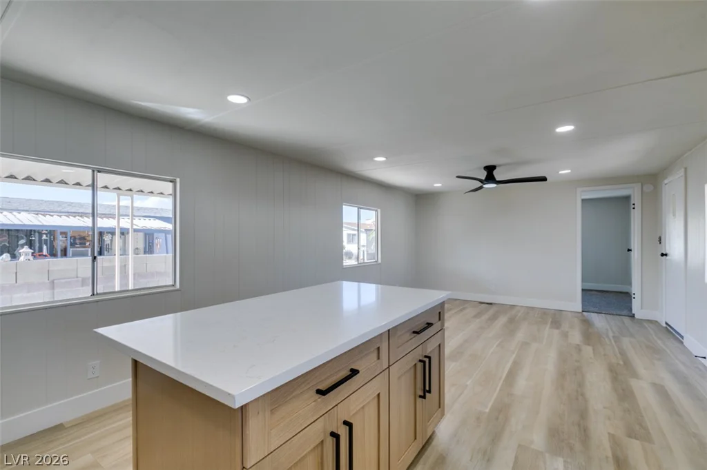 3318 Cape Cod, Las Vegas, NV 89122