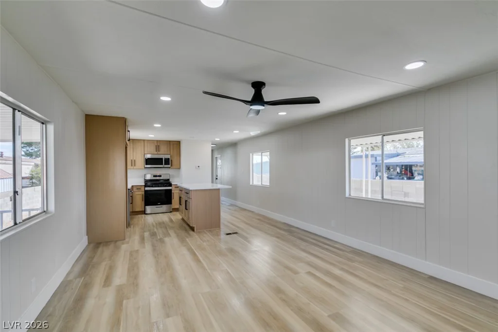 3318 Cape Cod, Las Vegas, NV 89122