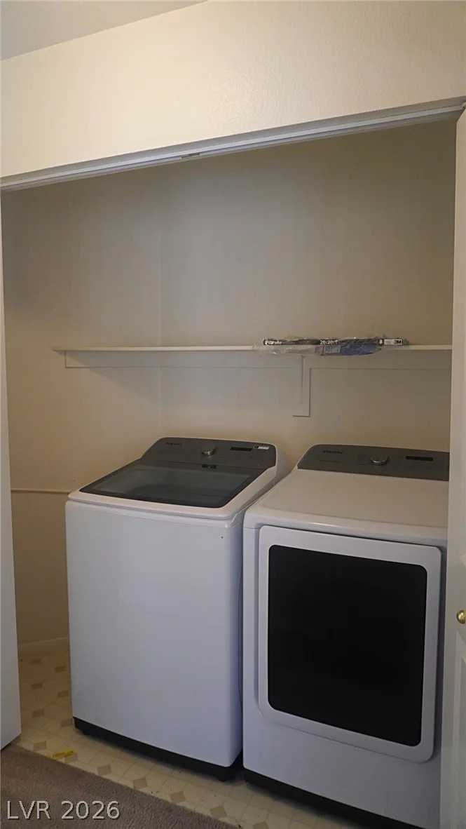 3427 Greenwood Springs, Las Vegas, NV 89122