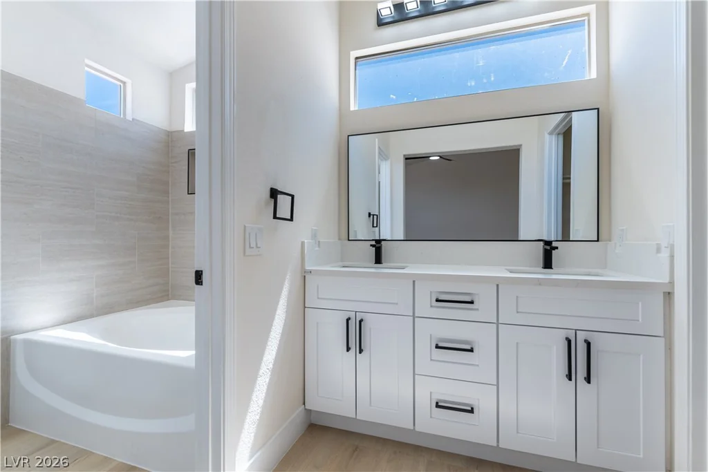 1829 Villa Vista, Las Vegas, NV 89128