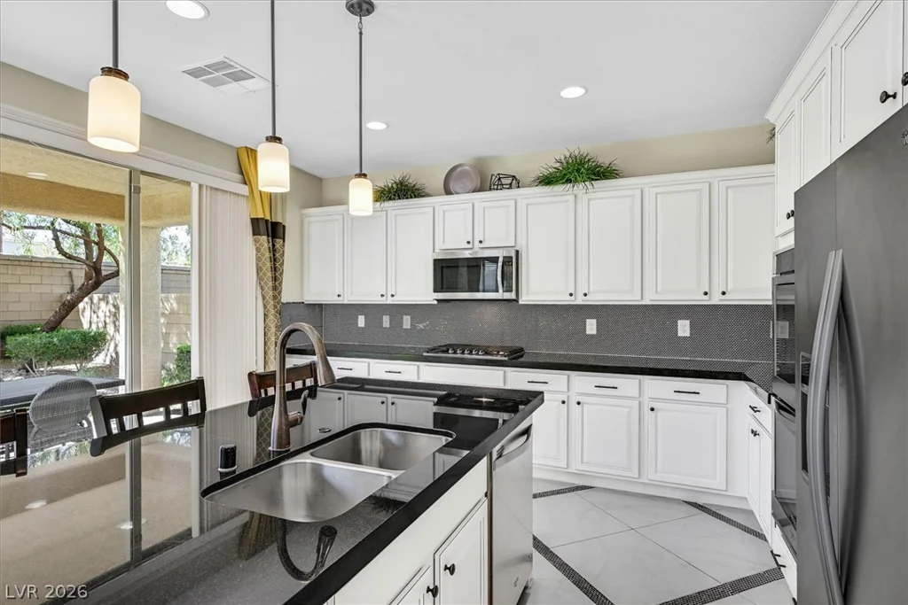 817 Orchard Course, Las Vegas, NV 89148