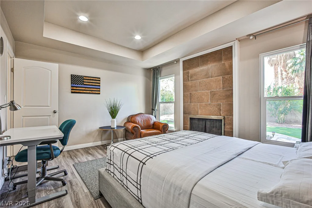 5323 Holbrook, Las Vegas, NV 89103
