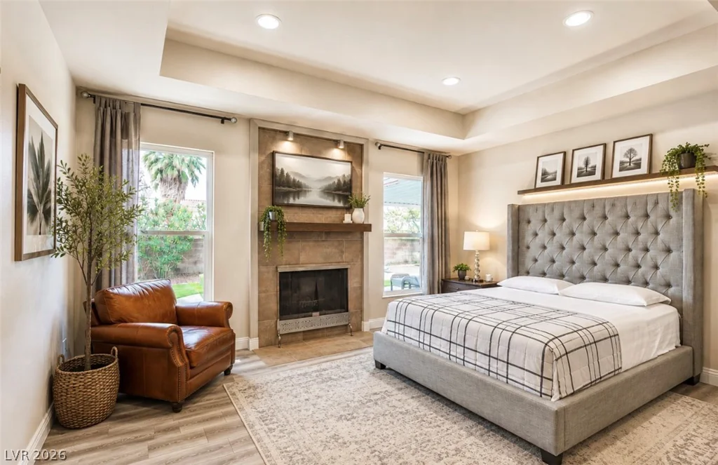 5323 Holbrook, Las Vegas, NV 89103