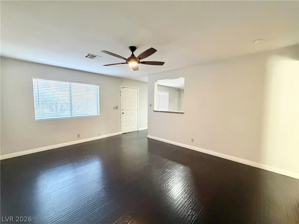 5141 Pioneer, Las Vegas, NV 89146