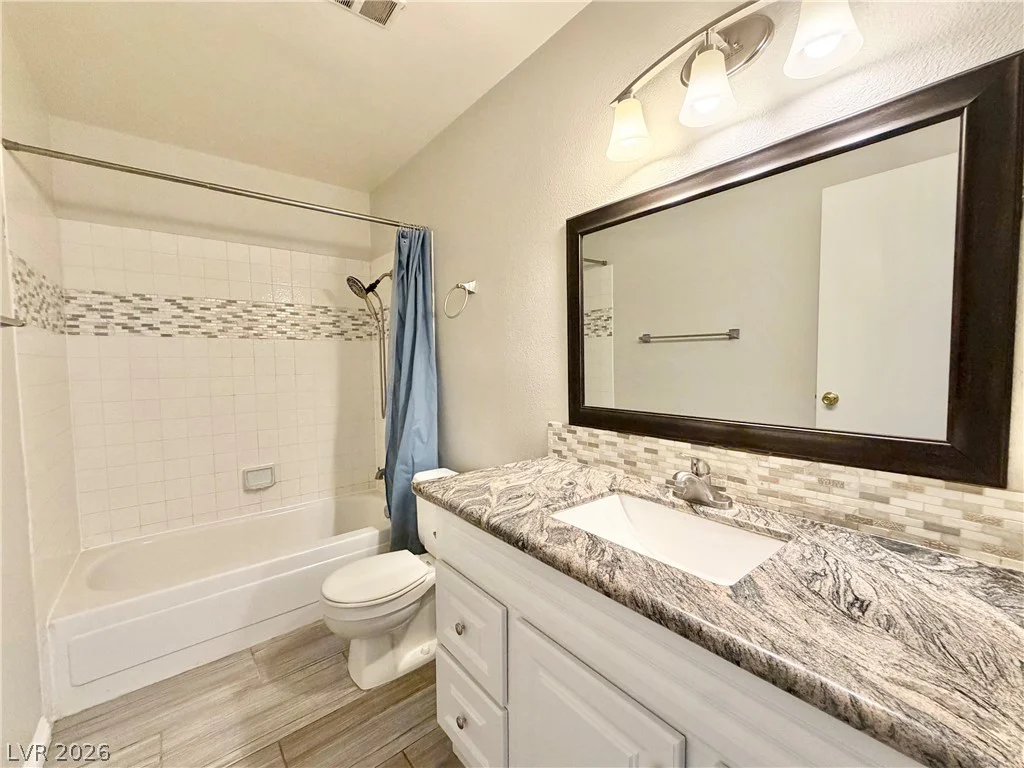 5141 Pioneer, Las Vegas, NV 89146