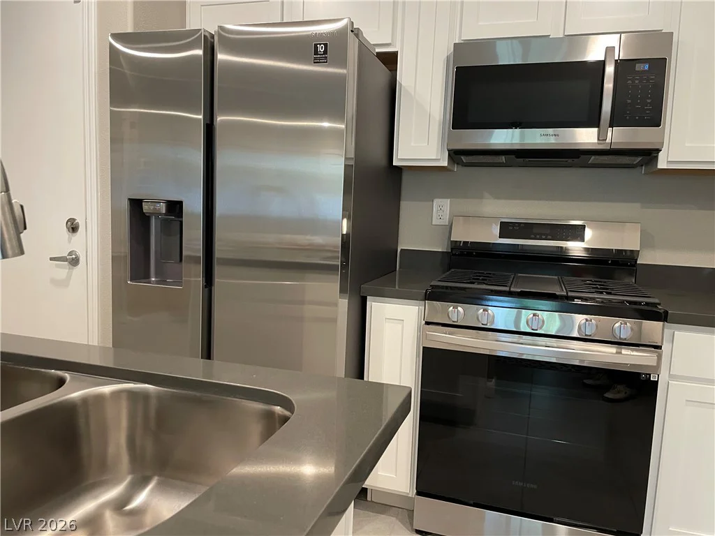 3538 Alpheus River, Las Vegas, NV 89106