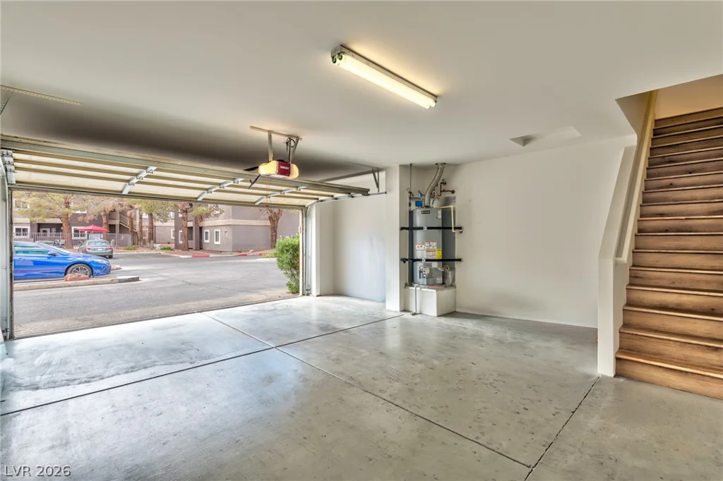 5250 Rainbow, Las Vegas, NV 89118