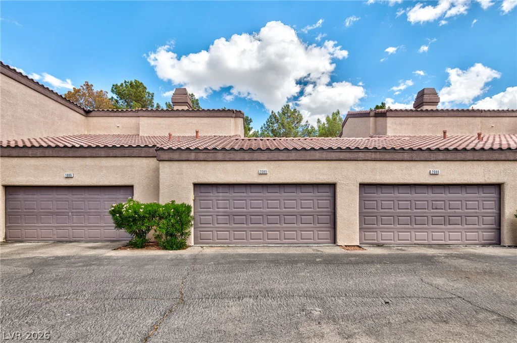 5250 Rainbow, Las Vegas, NV 89118
