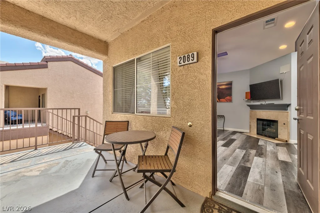 5250 Rainbow, Las Vegas, NV 89118