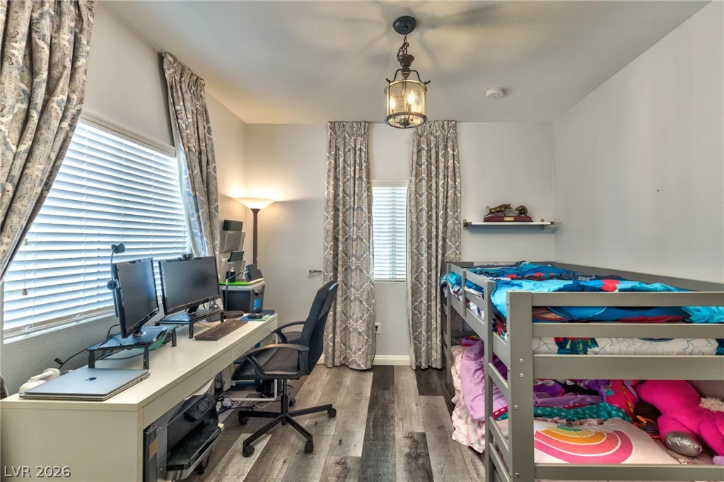 5250 Rainbow, Las Vegas, NV 89118
