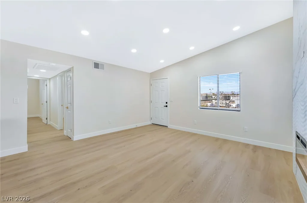 4708 Obannon, Las Vegas, NV 89102