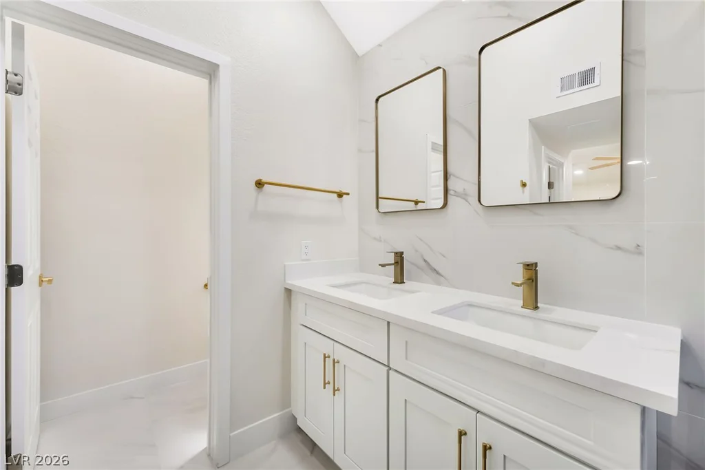 4708 Obannon, Las Vegas, NV 89102