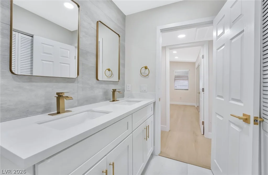 4708 Obannon, Las Vegas, NV 89102