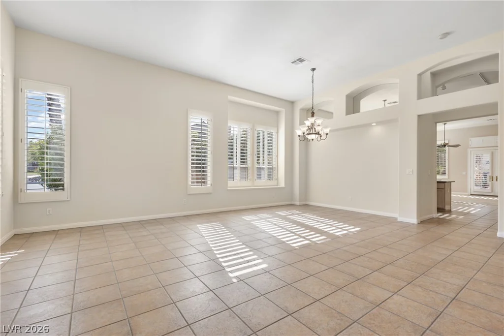 9716 Cameo Rose, Las Vegas, NV 89134