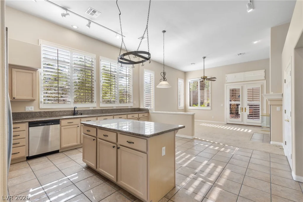 9716 Cameo Rose, Las Vegas, NV 89134