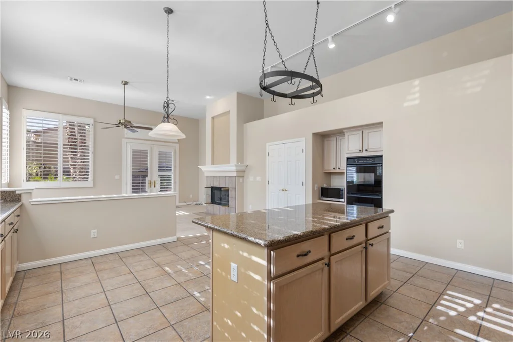 9716 Cameo Rose, Las Vegas, NV 89134