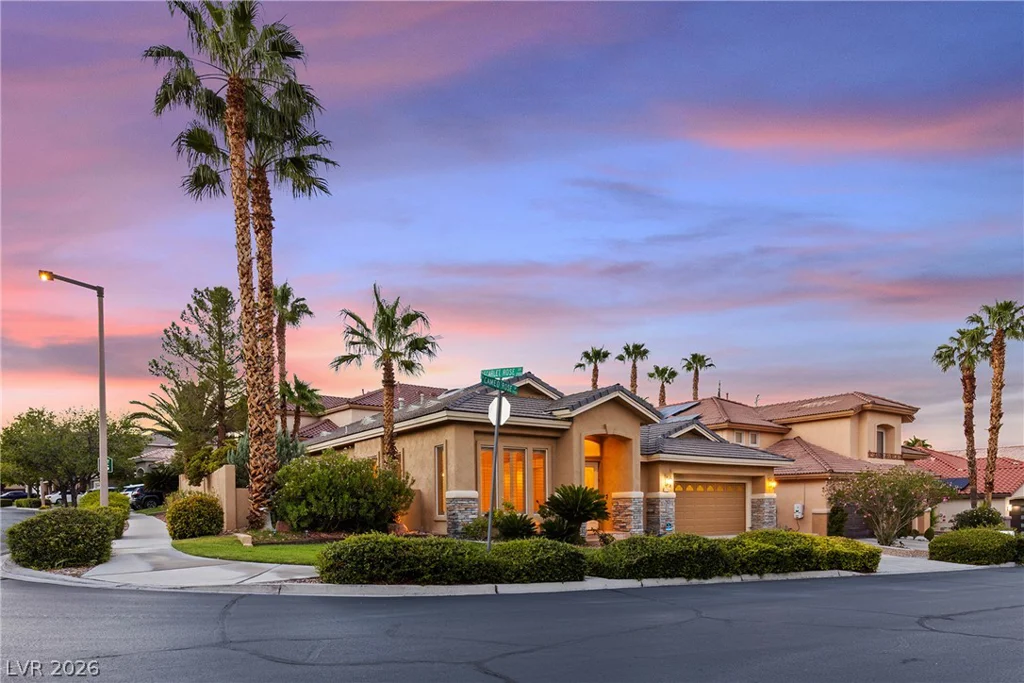 9716 Cameo Rose, Las Vegas, NV 89134