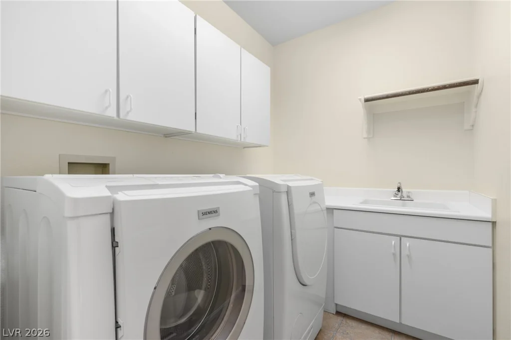 9716 Cameo Rose, Las Vegas, NV 89134