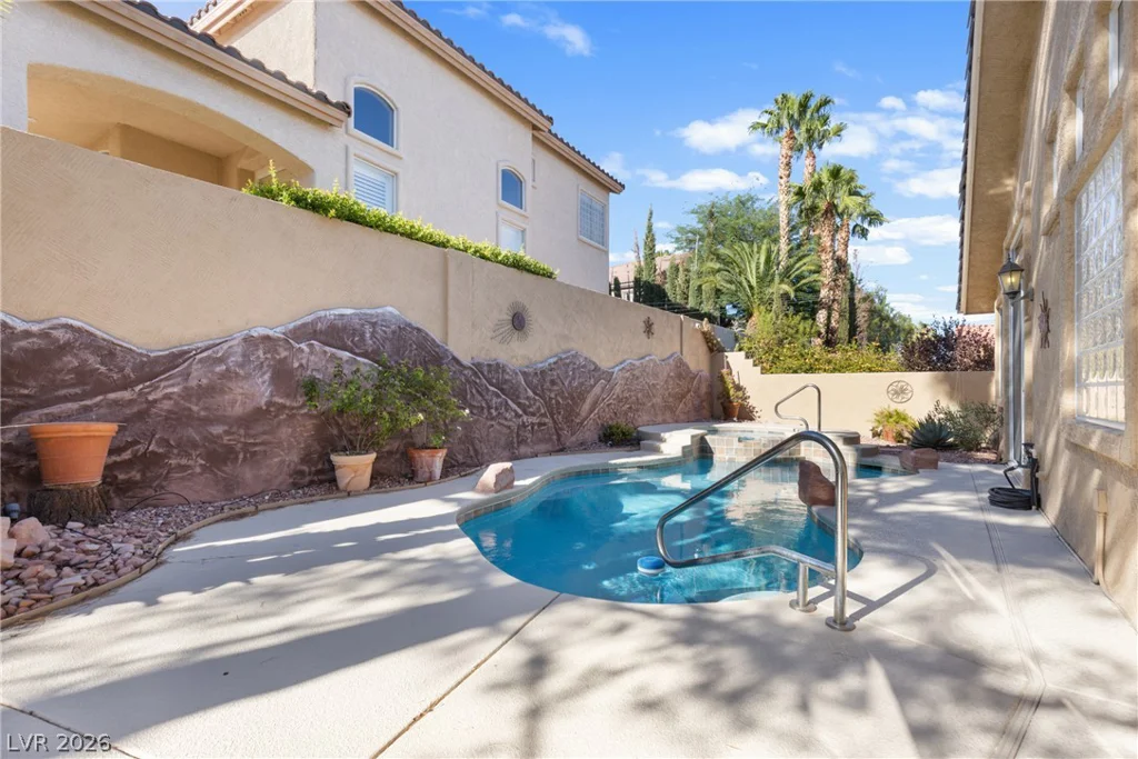9716 Cameo Rose, Las Vegas, NV 89134