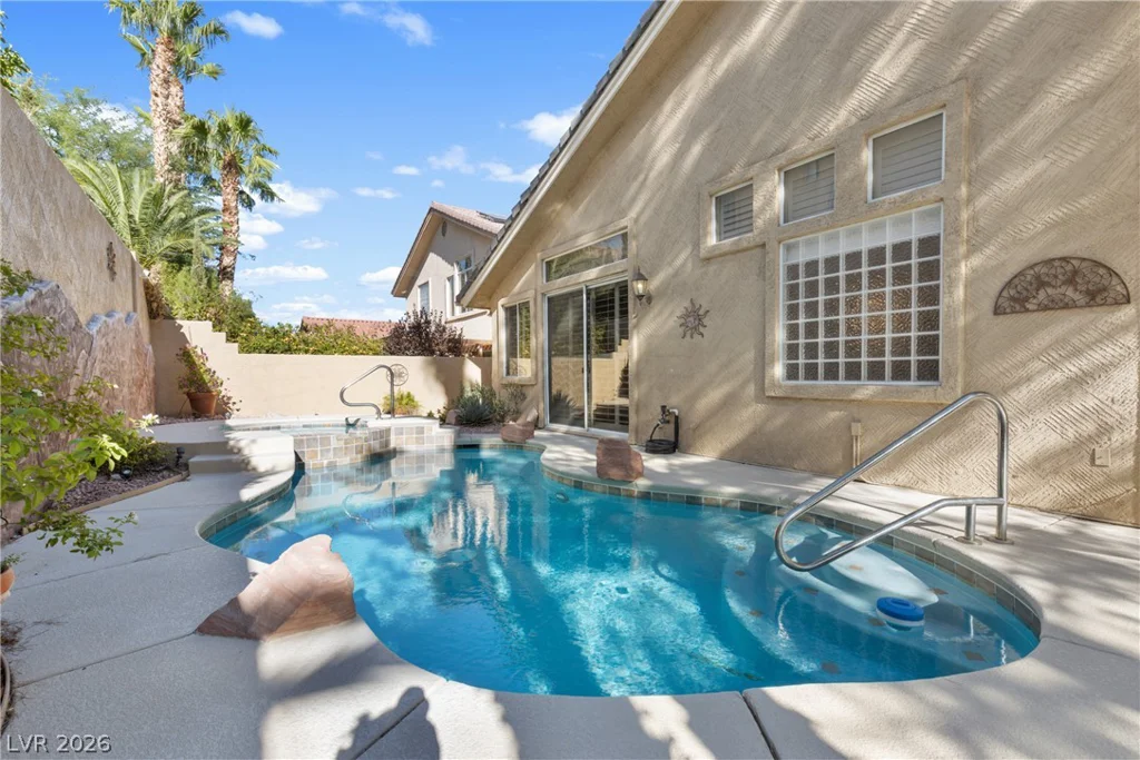 9716 Cameo Rose, Las Vegas, NV 89134