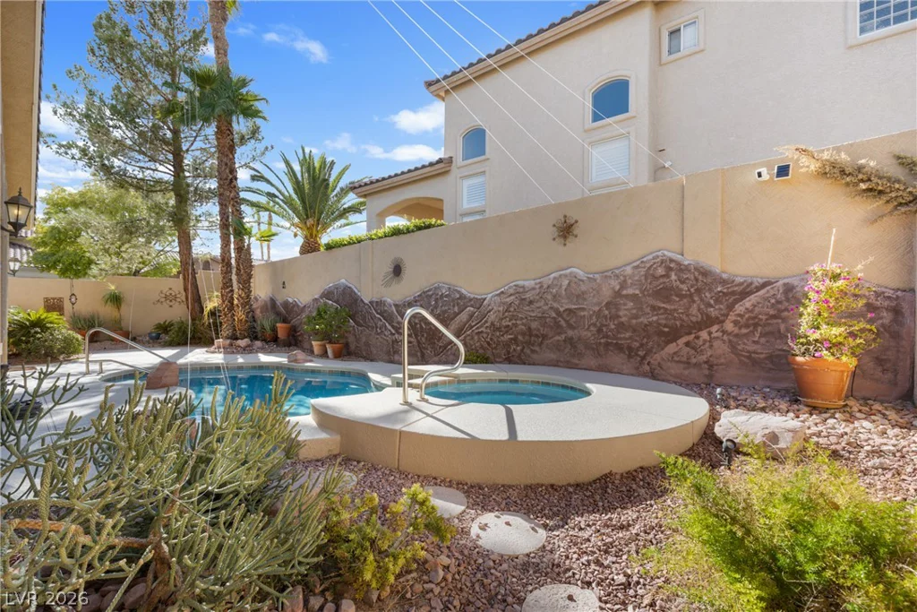9716 Cameo Rose, Las Vegas, NV 89134
