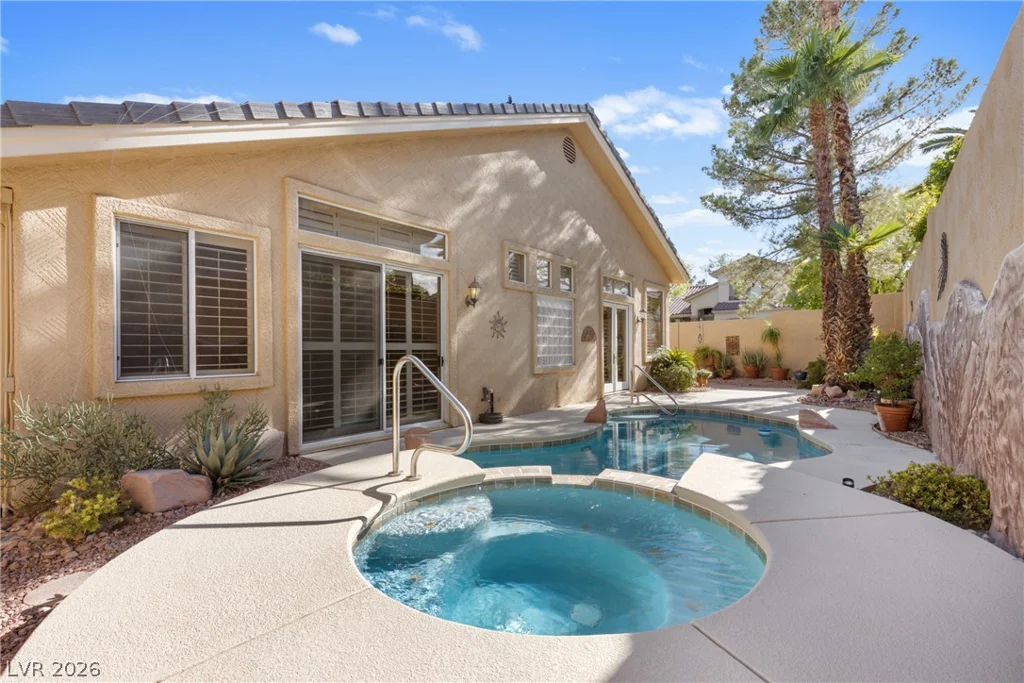 9716 Cameo Rose, Las Vegas, NV 89134
