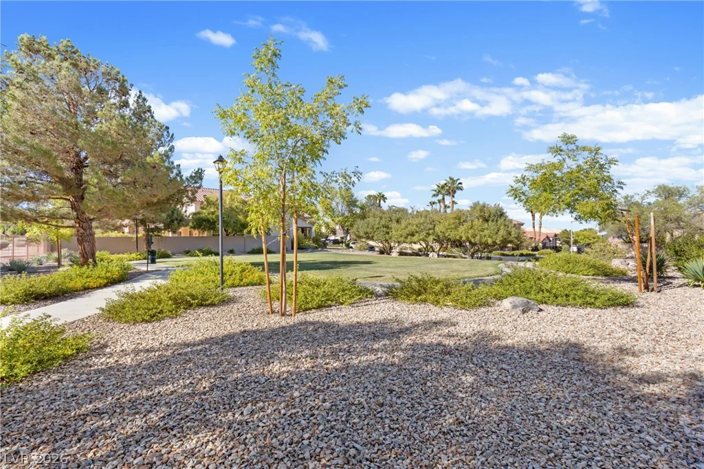 9716 Cameo Rose, Las Vegas, NV 89134